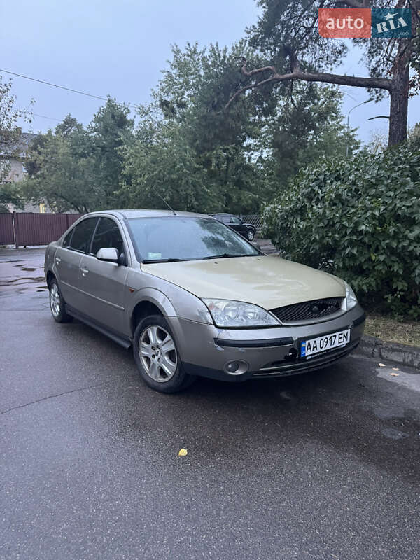 Ford Mondeo 2002