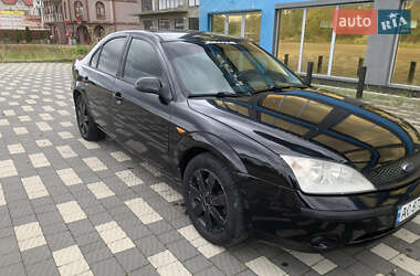 Седан Ford Mondeo 2002 в 