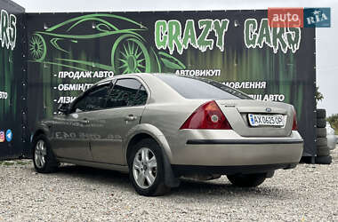 Седан Ford Mondeo 2002 в 