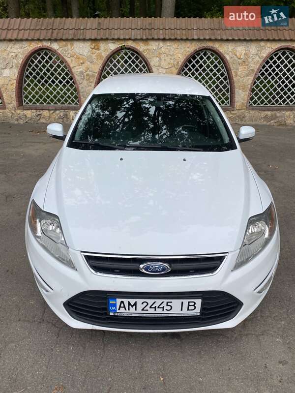 Универсал Ford Mondeo 2012 в 