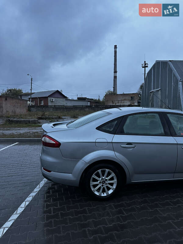Седан Ford Mondeo 2007 в Виннице