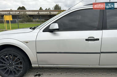 Универсал Ford Mondeo 2005 в 
