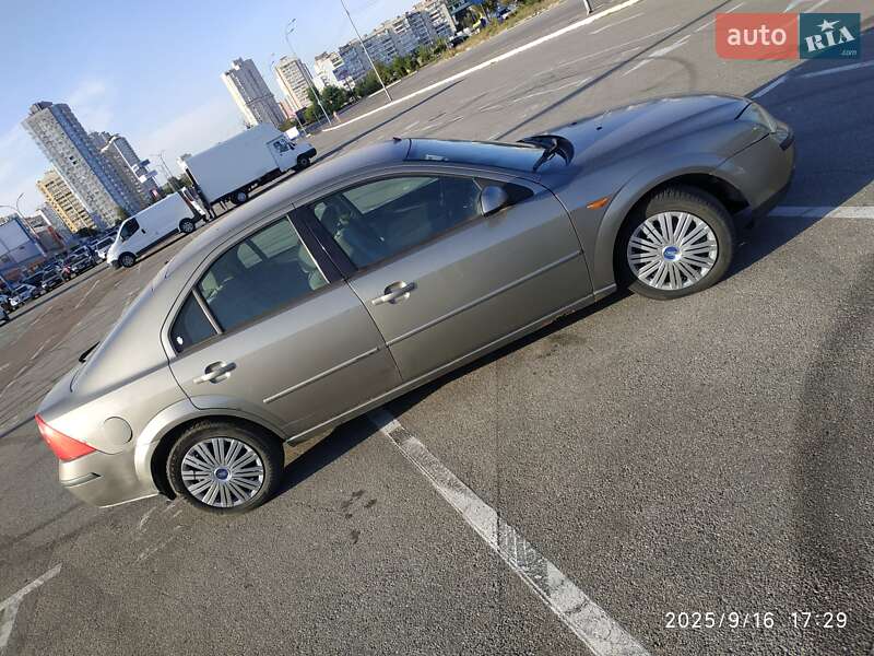 Ліфтбек Ford Mondeo 2001 в Києві фото 15 Ліфтбек Ford Mondeo 2001 в Києві