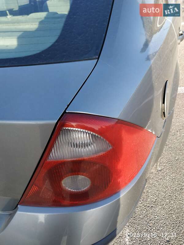 Ліфтбек Ford Mondeo 2001 в Києві фото 39 Ліфтбек Ford Mondeo 2001 в Києві
