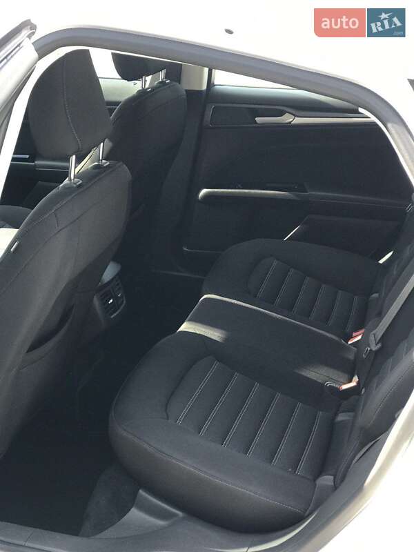 Лифтбек Ford Mondeo 2017 в Львове фото 3 Лифтбек Ford Mondeo 2017 в Львове