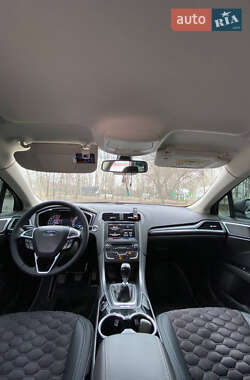 Універсал Ford Mondeo 2015 в  фото 24 Універсал Ford Mondeo 2015 в