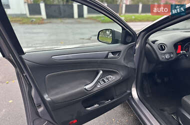 Седан Ford Mondeo 2011 в 
