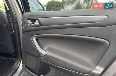 Седан Ford Mondeo 2011 в 