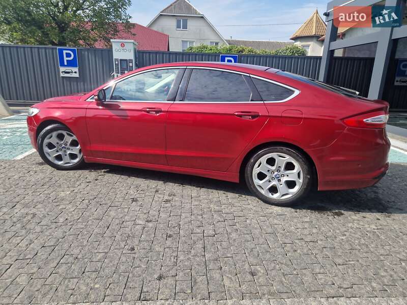 Седан Ford Mondeo 2016 в Тячеве