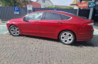 Седан Ford Mondeo 2016 в 