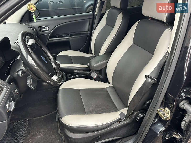 Седан Ford Mondeo 2006 в Нежине