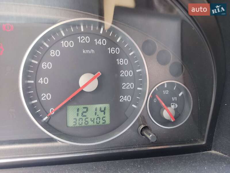 Універсал Ford Mondeo 2005 в Вишгороді