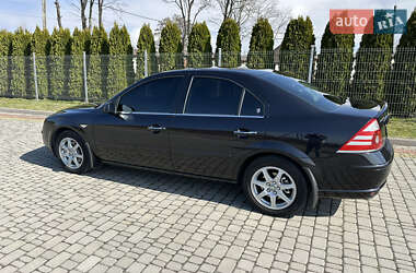 Седан Ford Mondeo 2004 в  фото 30 Седан Ford Mondeo 2004 в