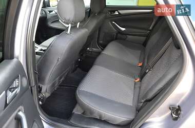 Седан Ford Mondeo 2011 в 