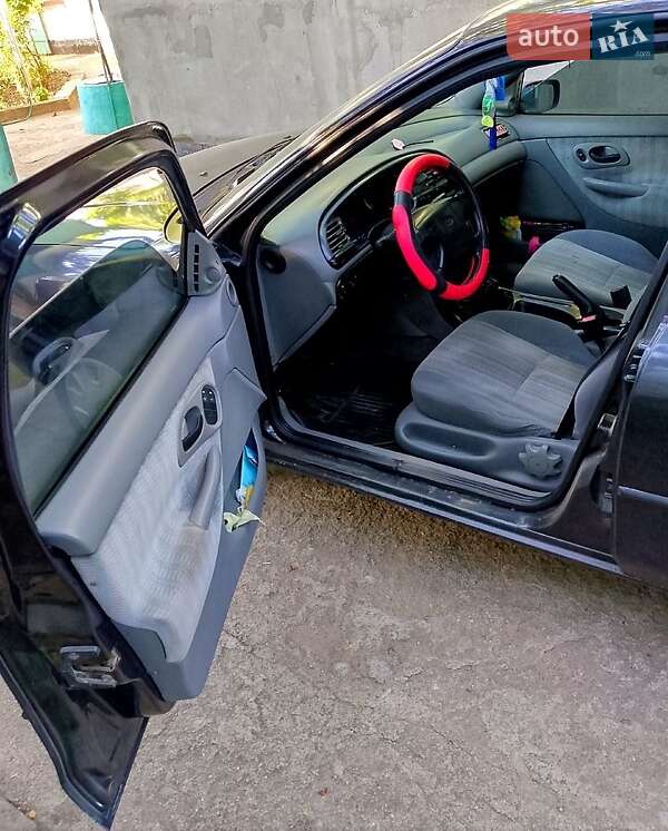 Лифтбек Ford Mondeo 1995 в Бобринце