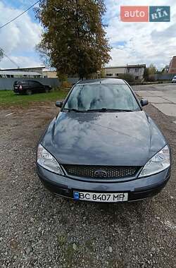 Лифтбек Ford Mondeo 2002 в  фото 8 Лифтбек Ford Mondeo 2002 в