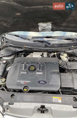Лифтбек Ford Mondeo 2006 в 
