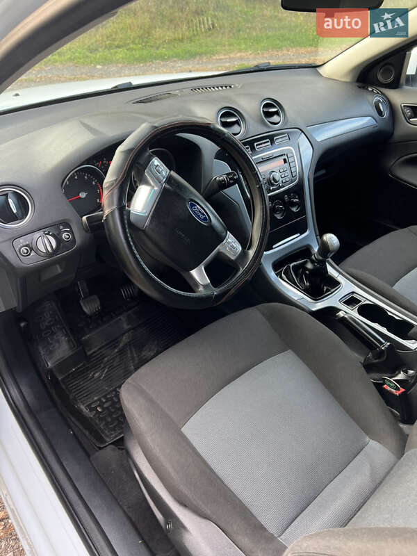 Седан Ford Mondeo 2011 в Хусте фото 14 Седан Ford Mondeo 2011 в Хусте