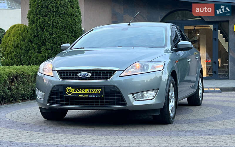 Лифтбек Ford Mondeo 2008 в Львове