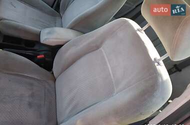 Лифтбек Ford Mondeo 2001 в 