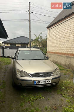 Седан Ford Mondeo 2003 в Хмельнике