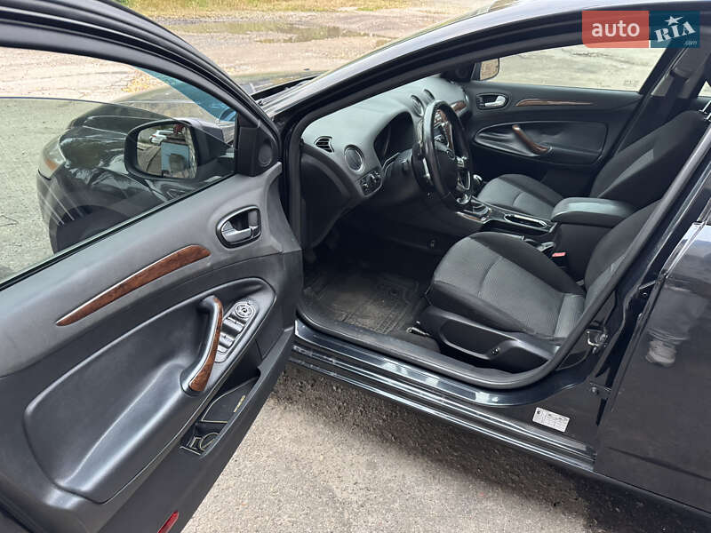 Седан Ford Mondeo 2008 в Белой Церкви