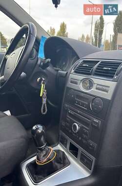 Універсал Ford Mondeo 2005 в  фото 3 Універсал Ford Mondeo 2005 в