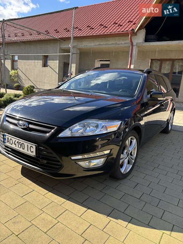 Універсал Ford Mondeo 2012 в Мукачевому