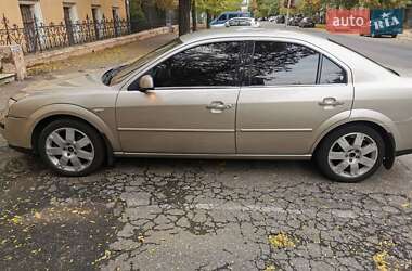 Седан Ford Mondeo 2004 в  фото 10 Седан Ford Mondeo 2004 в