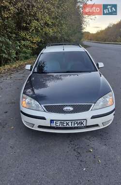 Універсал Ford Mondeo 2004 в 