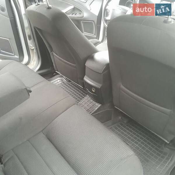 Універсал Ford Mondeo 2008 в Острозі фото 5 Універсал Ford Mondeo 2008 в Острозі