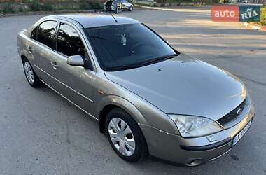 Седан Ford Mondeo 2002 в  фото 17 Седан Ford Mondeo 2002 в