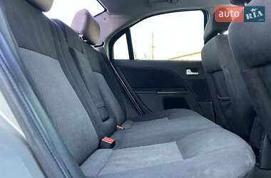 Седан Ford Mondeo 2002 в  фото 33 Седан Ford Mondeo 2002 в
