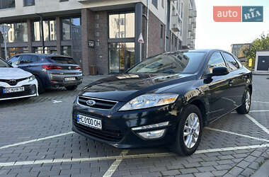 Седан Ford Mondeo 2012 в Львові