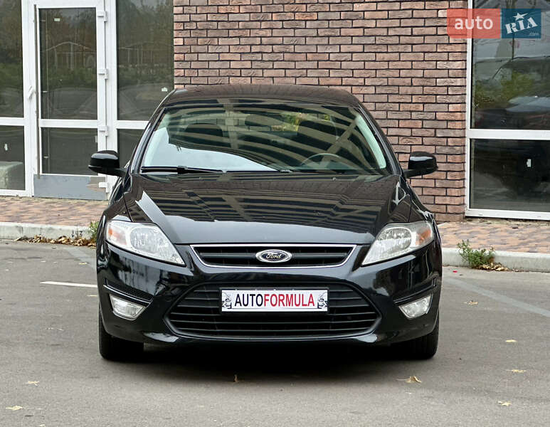 Седан Ford Mondeo 2011 в Киеве