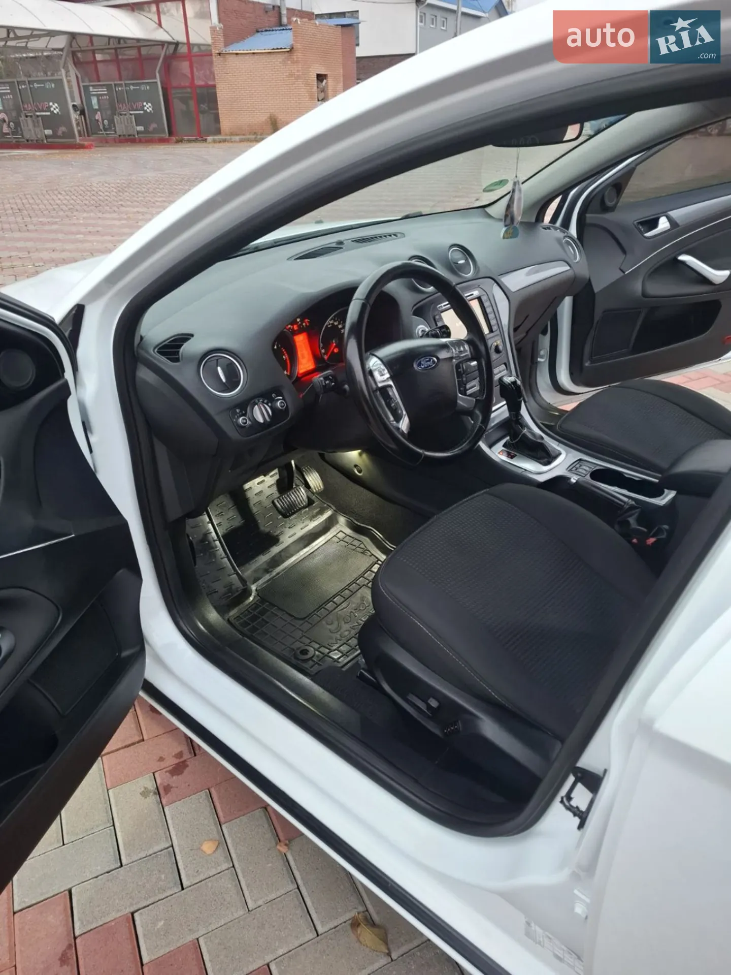 2012 Ford Mondeo - мініатюра 8