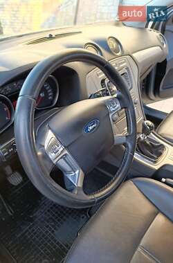 Універсал Ford Mondeo 2008 в  фото 16 Універсал Ford Mondeo 2008 в