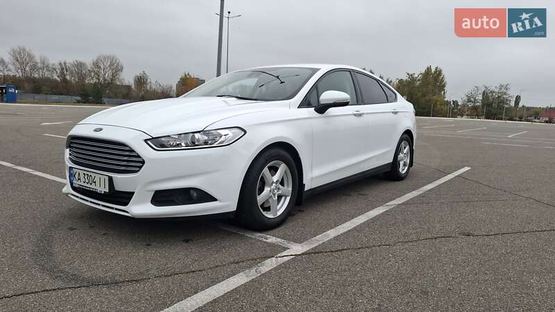 Лифтбек Ford Mondeo 2016 в Киеве