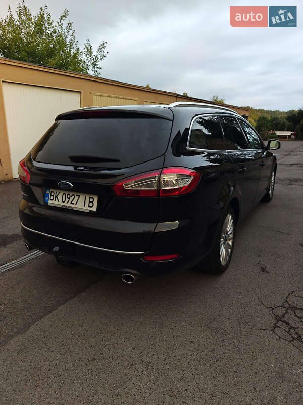 Універсал Ford Mondeo 2013 в Дубні