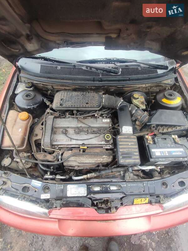 Седан Ford Mondeo 1993 в Баштанці