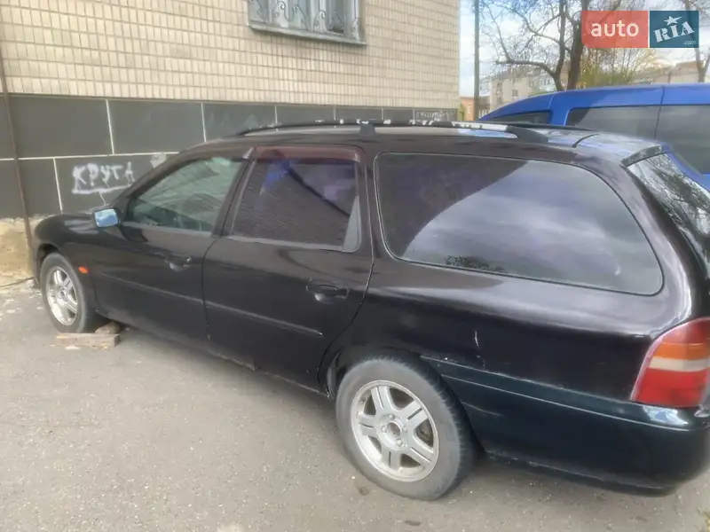 Ford Mondeo 1996