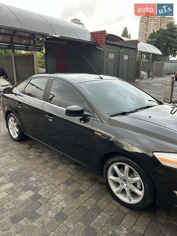 Седан Ford Mondeo 2008 в Киеве