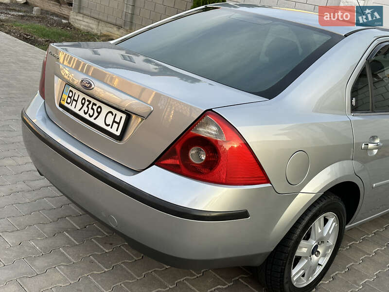 Седан Ford Mondeo 2005 в Одессе