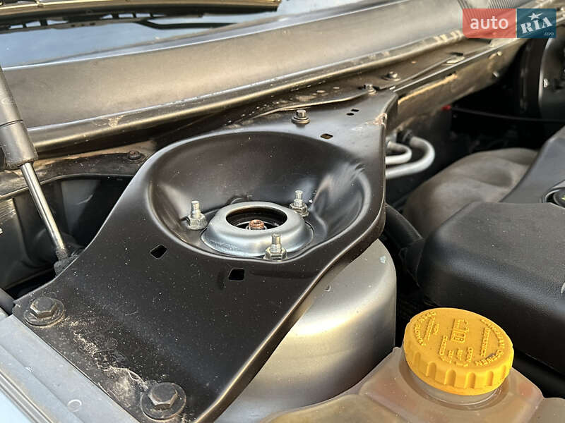 Седан Ford Mondeo 2005 в Одессе