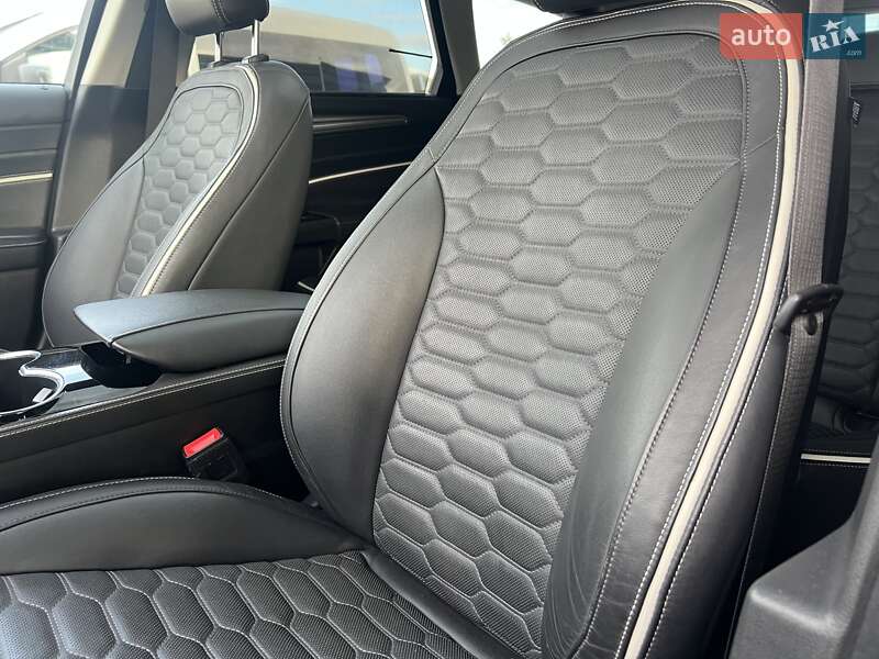 Универсал Ford Mondeo 2018 в Житомире фото 36 Универсал Ford Mondeo 2018 в Житомире