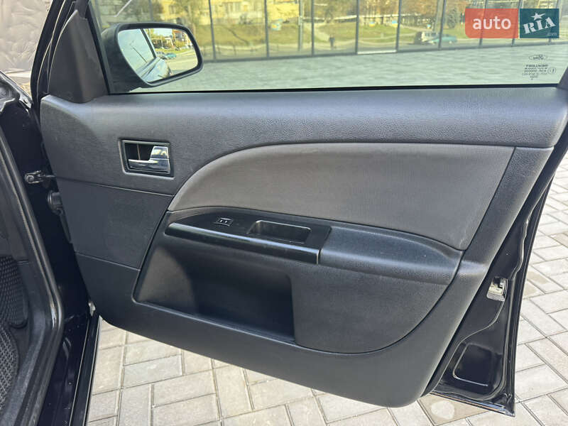 Седан Ford Mondeo 2006 в Днепре фото 10 Седан Ford Mondeo 2006 в Днепре