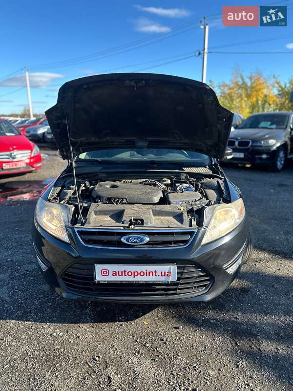 Седан Ford Mondeo 2011 в Білогородці