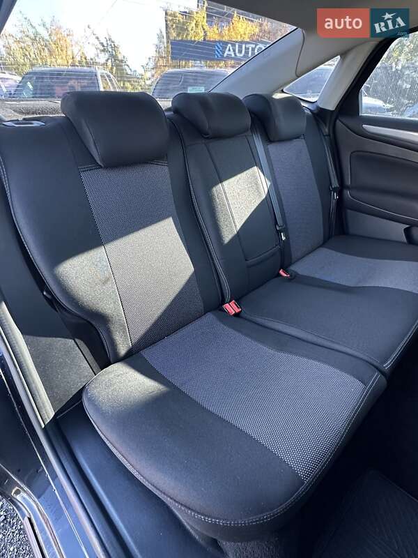 Седан Ford Mondeo 2011 в Білогородці