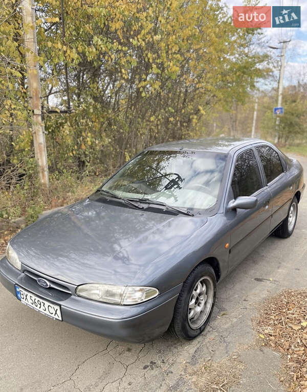 Лифтбек Ford Mondeo 1994 в Хмельницком