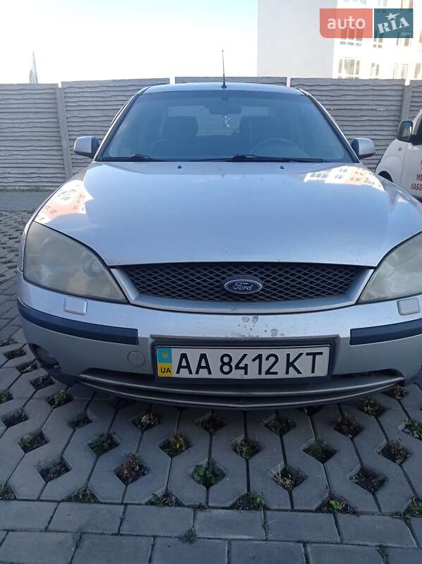Седан Ford Mondeo 2003 в Києві